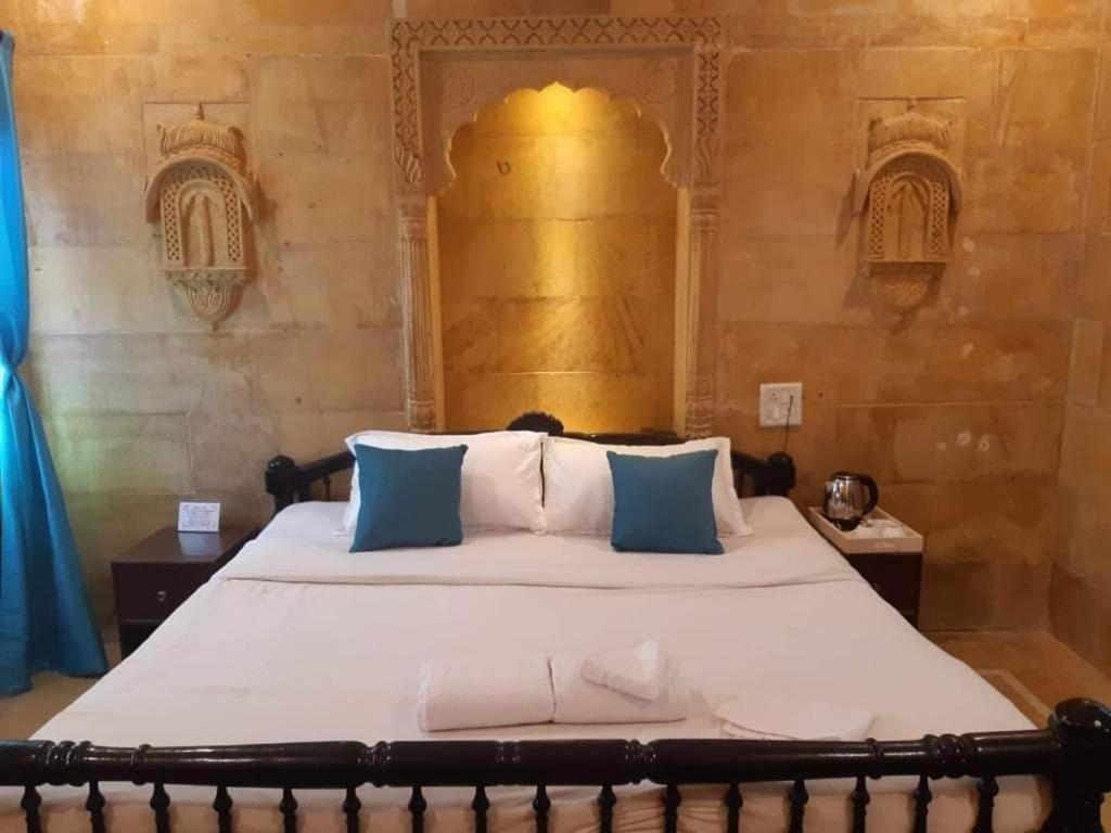 Hotel Nirmal Haveli Jaisalmer Quarto foto